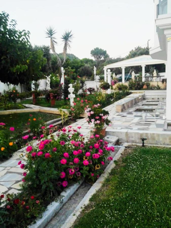Villa Isabel Riza  Екстер'єр фото