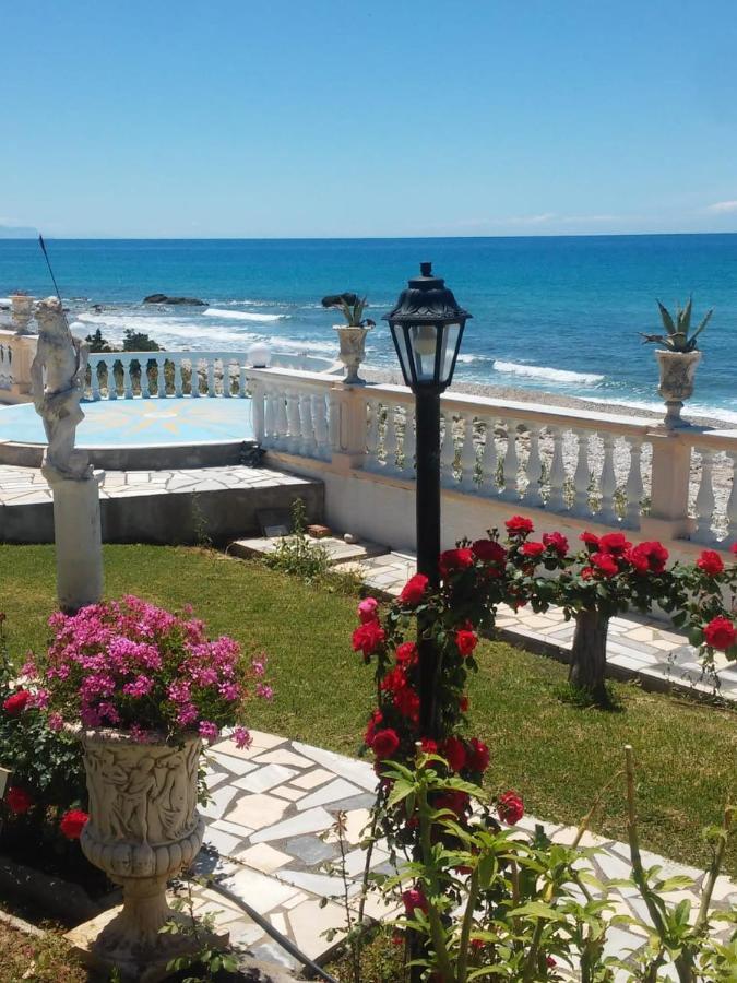 Villa Isabel Riza  Екстер'єр фото